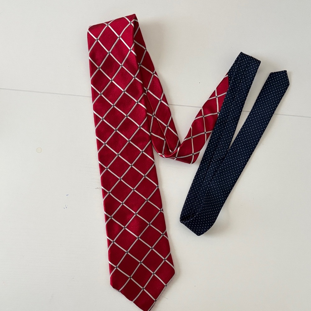 Men’s Tommy Hilfiger Red Tie